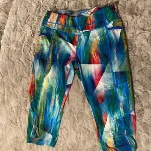 Athleta Vibrant Abstract Capri Leggings